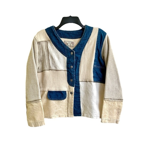 NEW DIRECTION, WOMENS, LONG SLEEVE, CROPPED JACKET/TOP. SIZE L - Picture 1 of 7